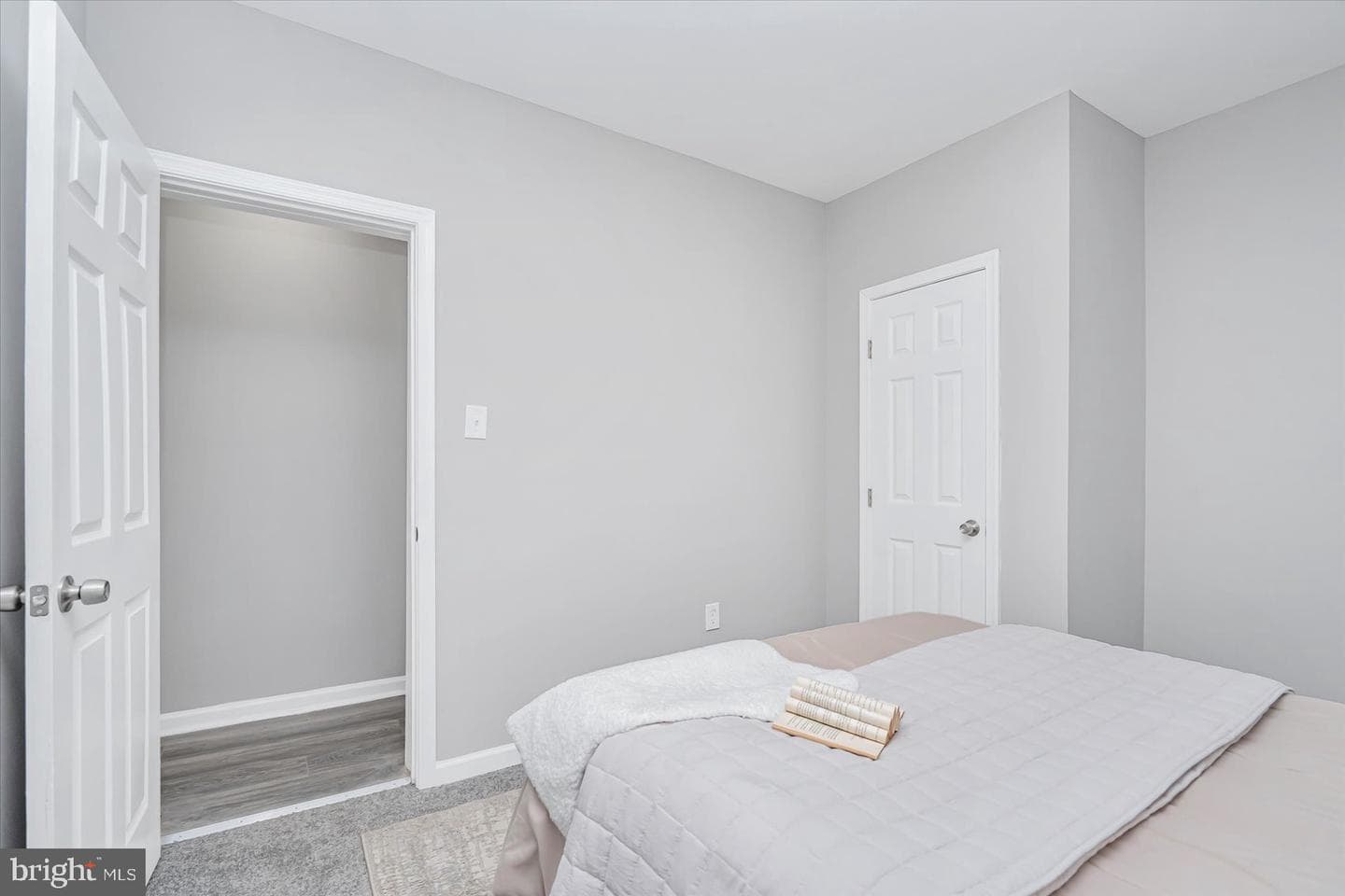 4104 Fleetwood Avenue photo 19