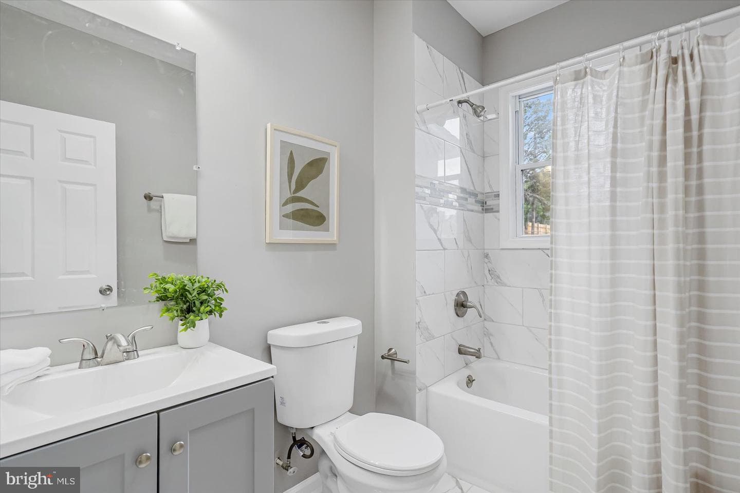4104 Fleetwood Avenue photo 22
