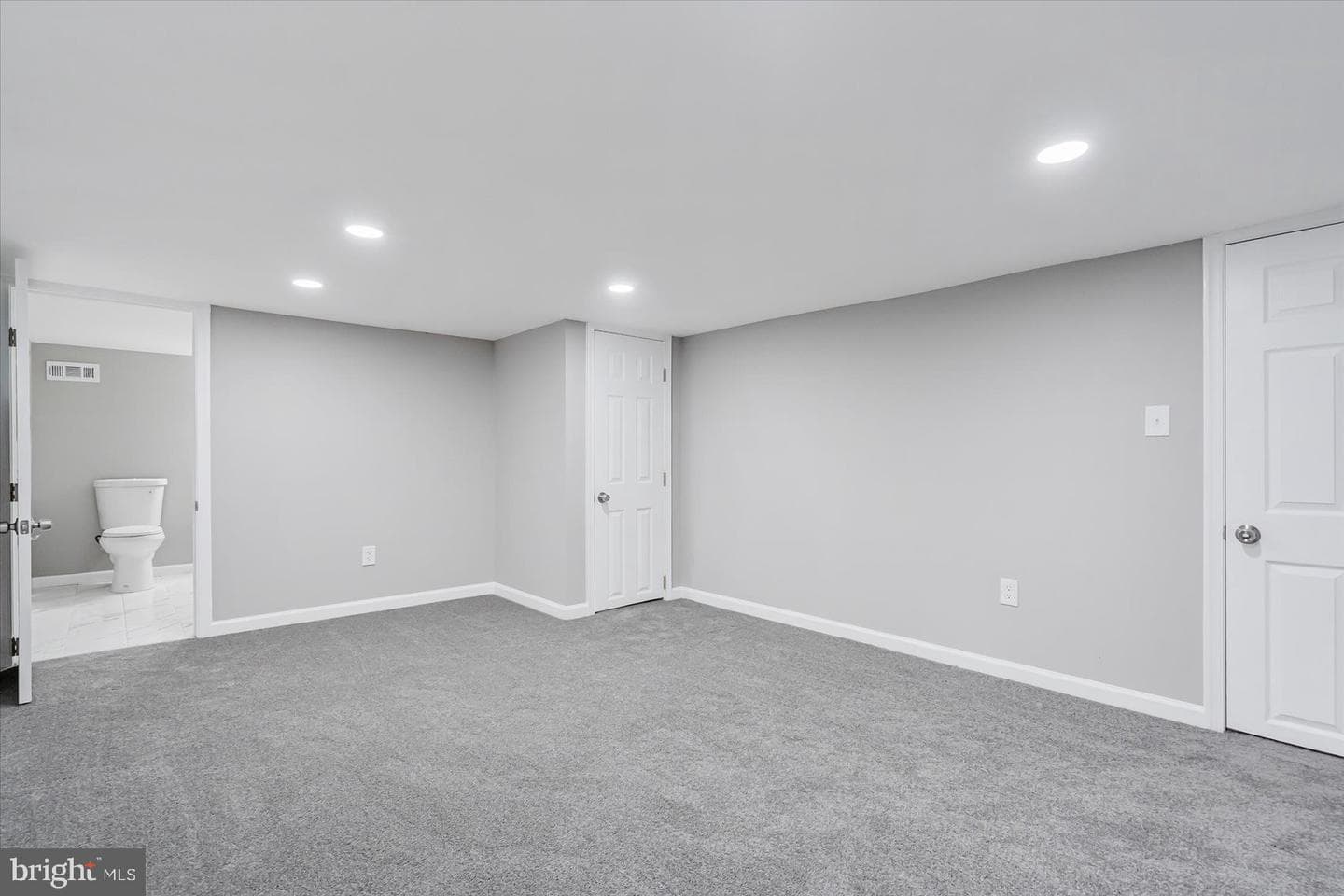 4104 Fleetwood Avenue photo 31