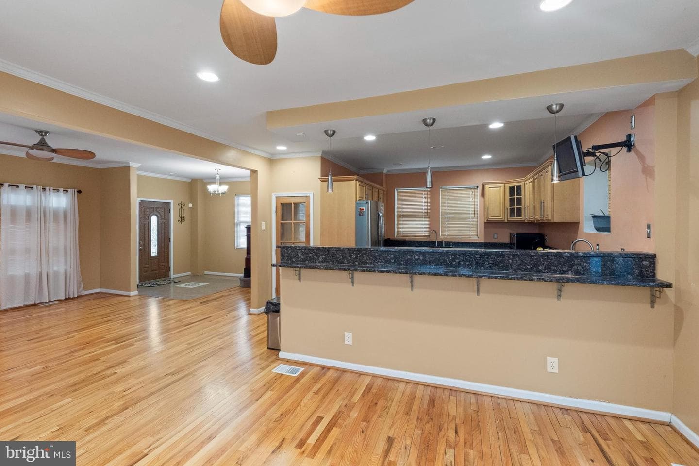 4626 Kavon Avenue photo 12
