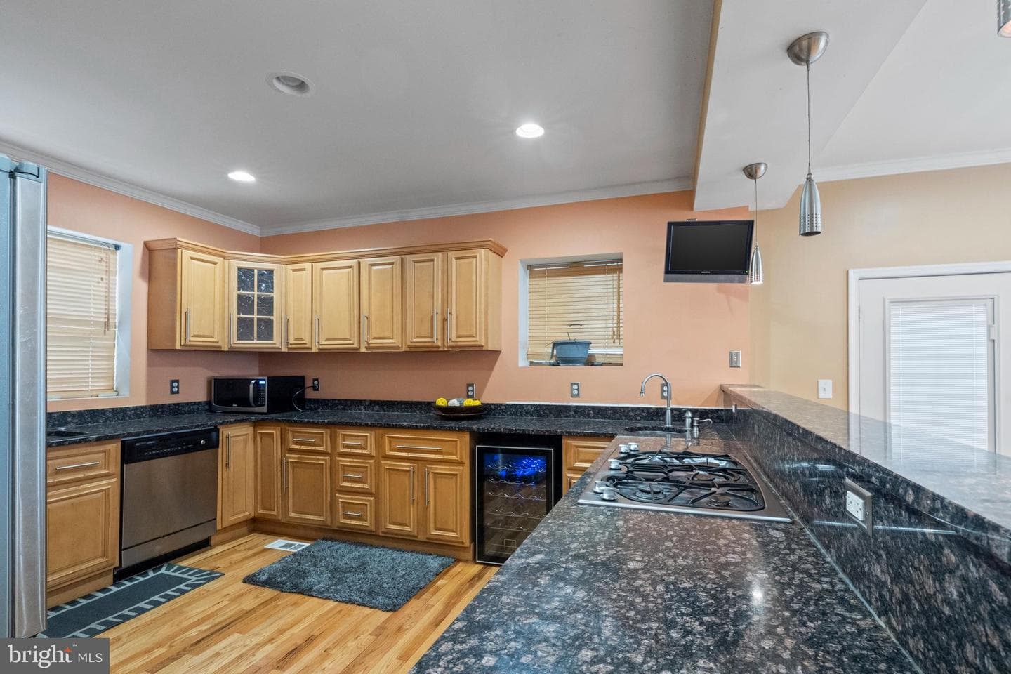 4626 Kavon Avenue photo 15