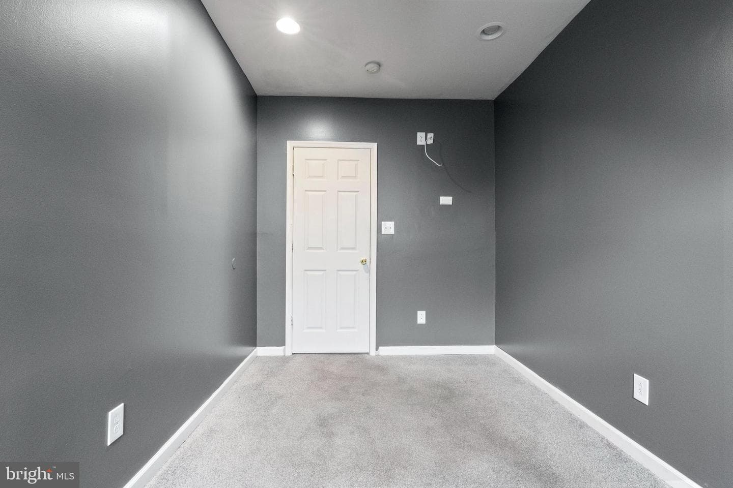 4626 Kavon Avenue photo 31