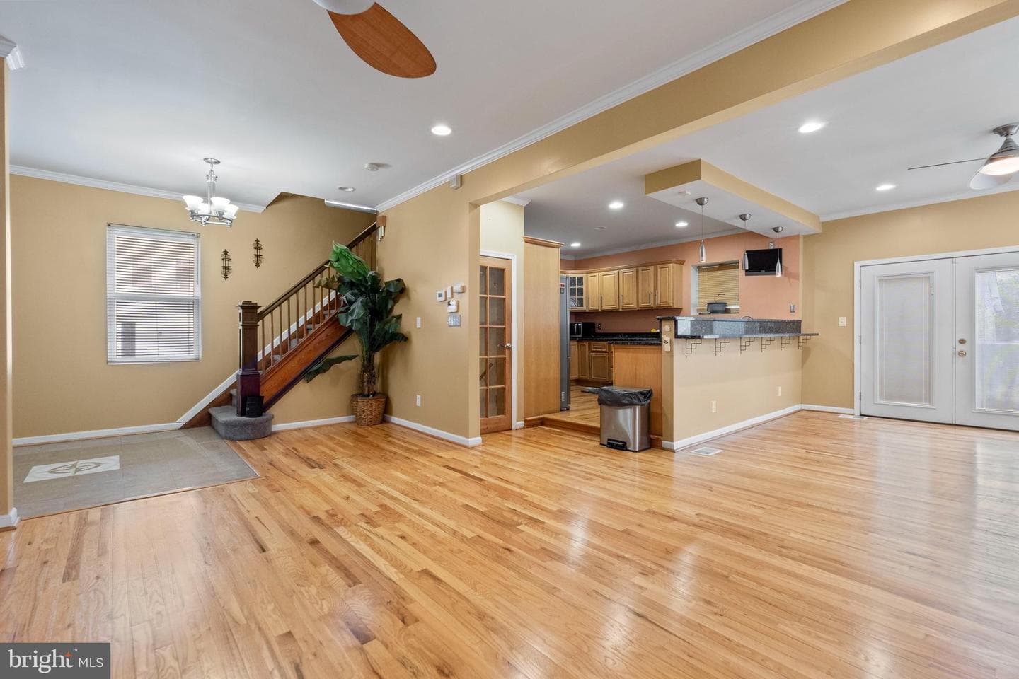 4626 Kavon Avenue photo 9