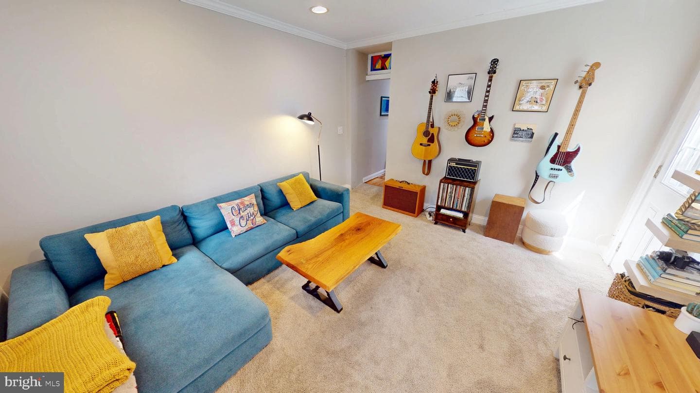 2107 Essex Street photo 11