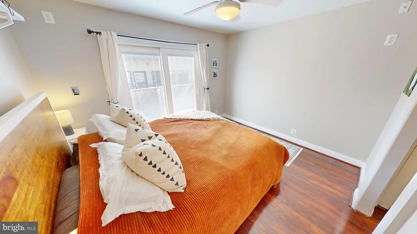 2107 Essex Street photo 15
