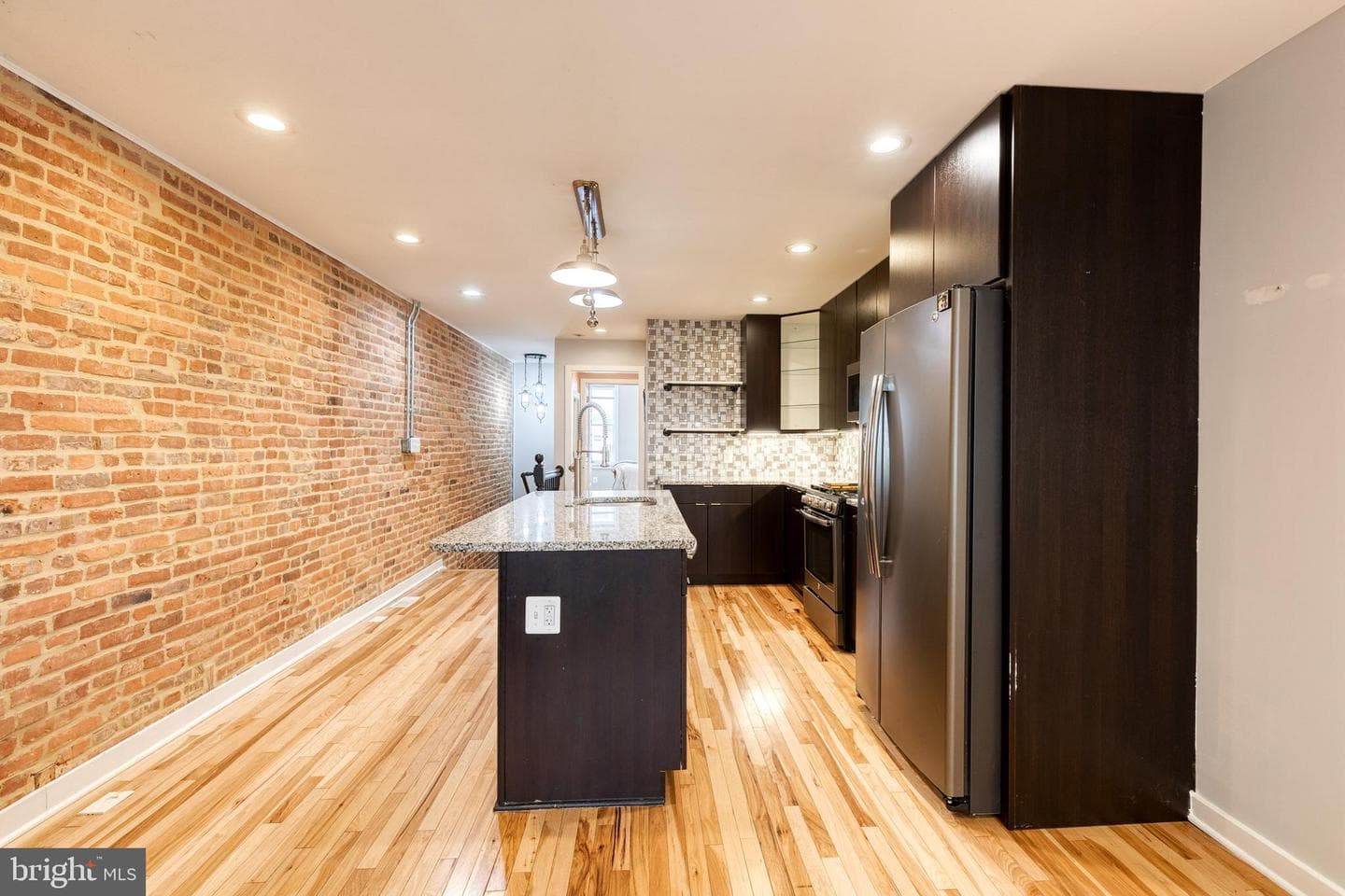 817 N Chester Street photo 10