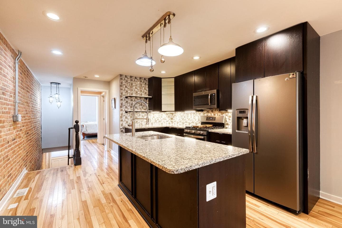 817 N Chester Street photo 11