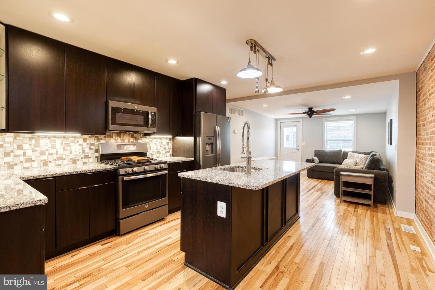 817 N Chester Street photo 12