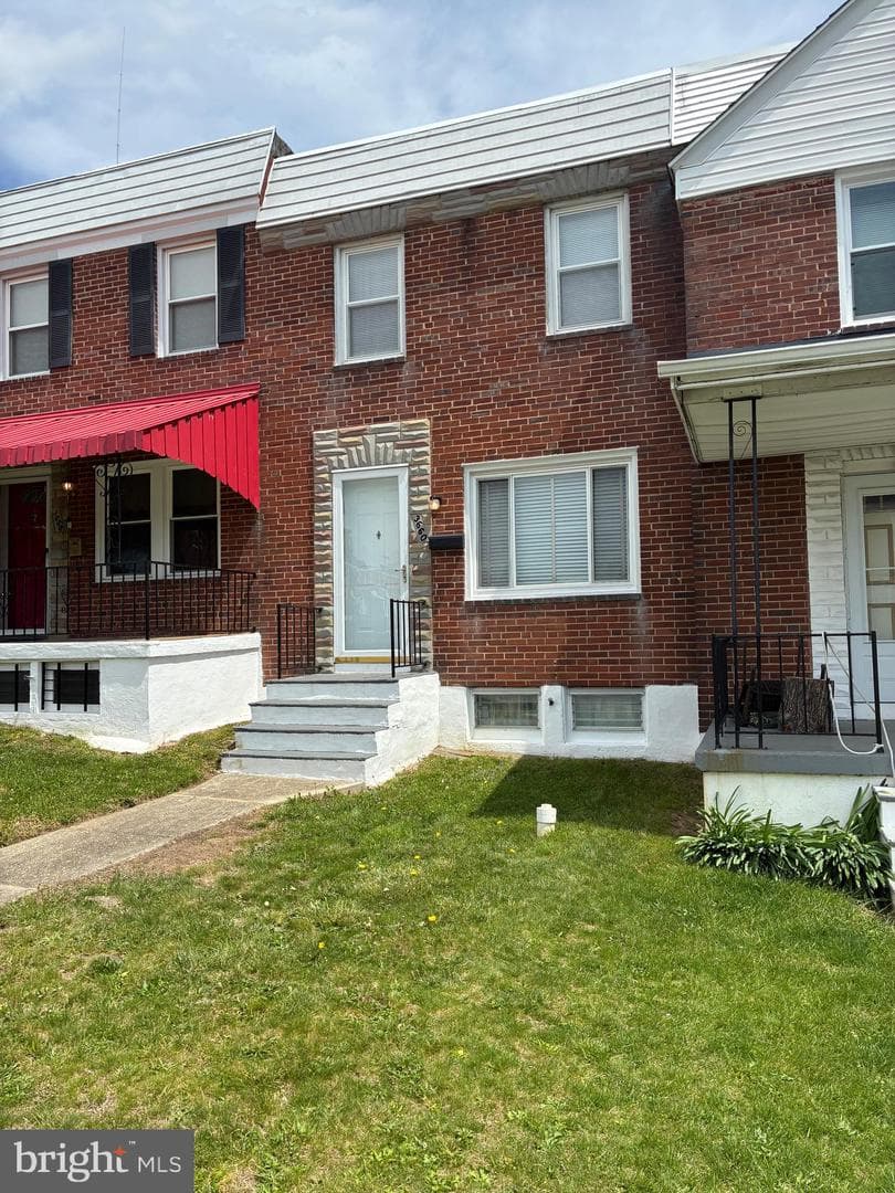 3660 Chesterfield Avenue photo 2