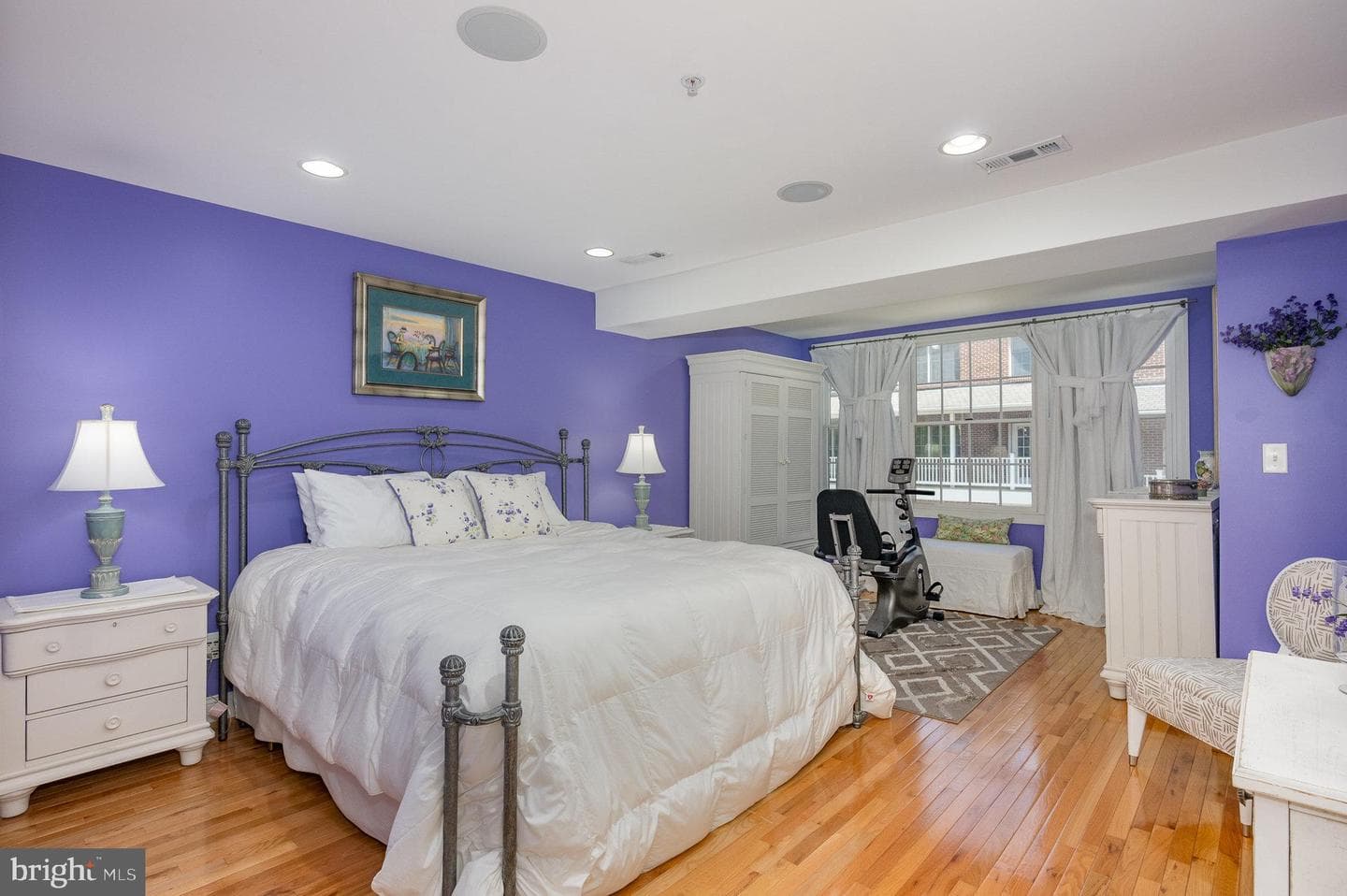 4409 Lawrence Ave Avenue photo 22