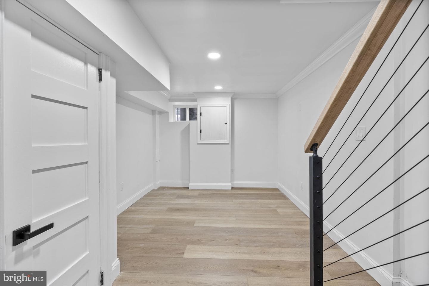 21 W Barney Street photo 39