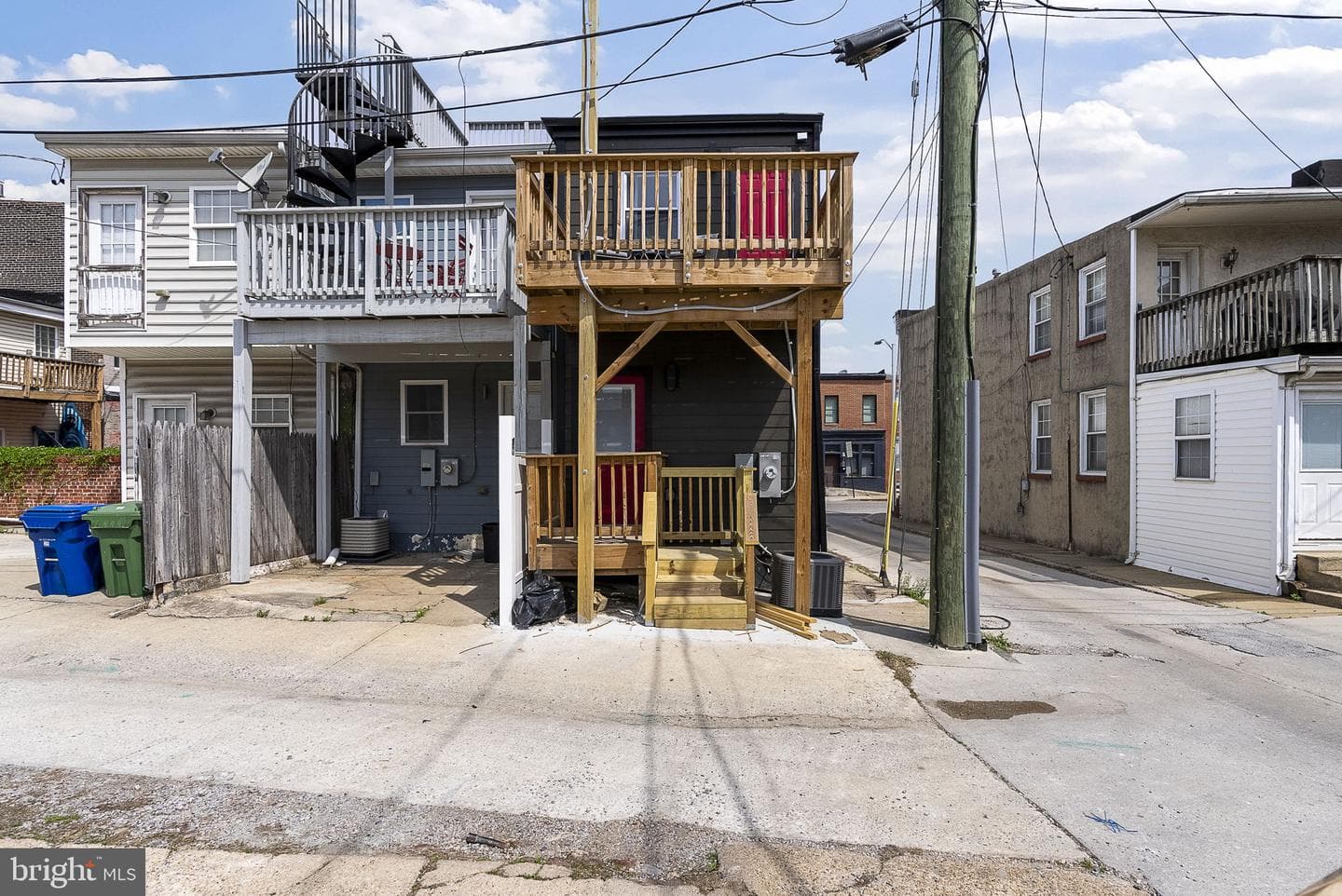 21 W Barney Street photo 48