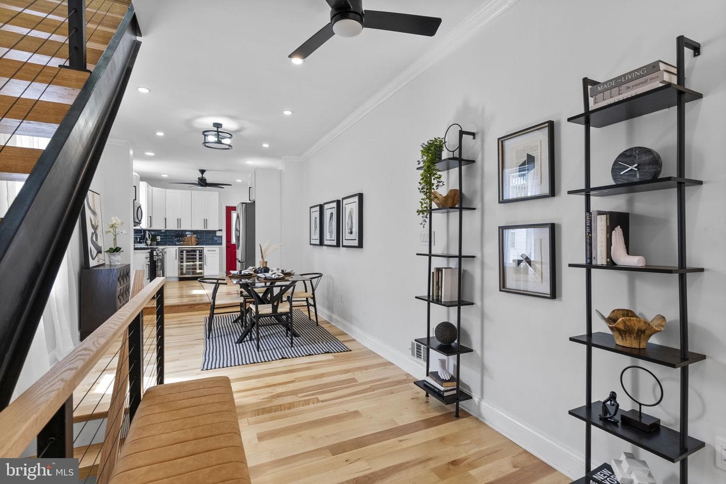 21 W Barney Street photo 9