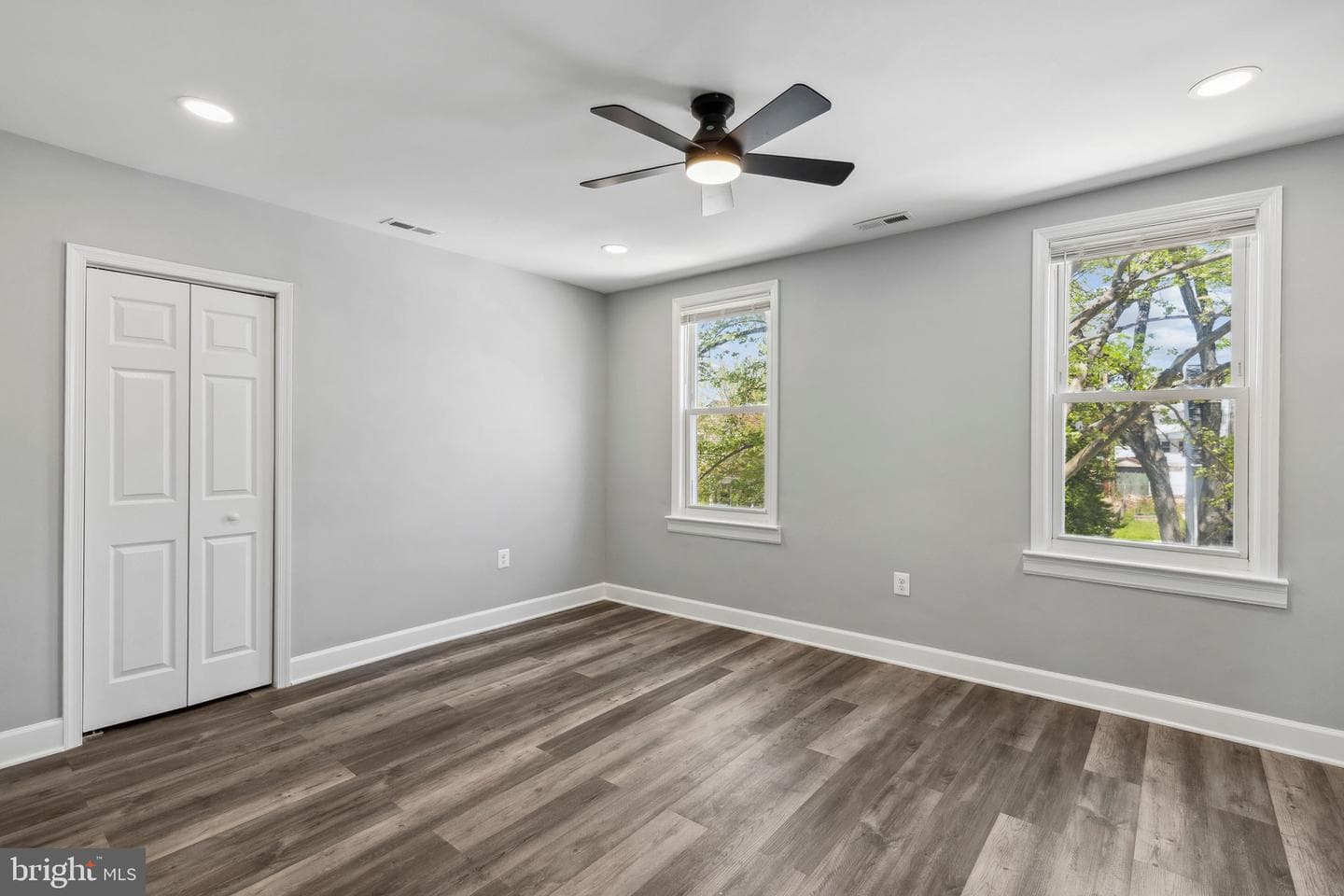 2811 Christopher Avenue photo 18