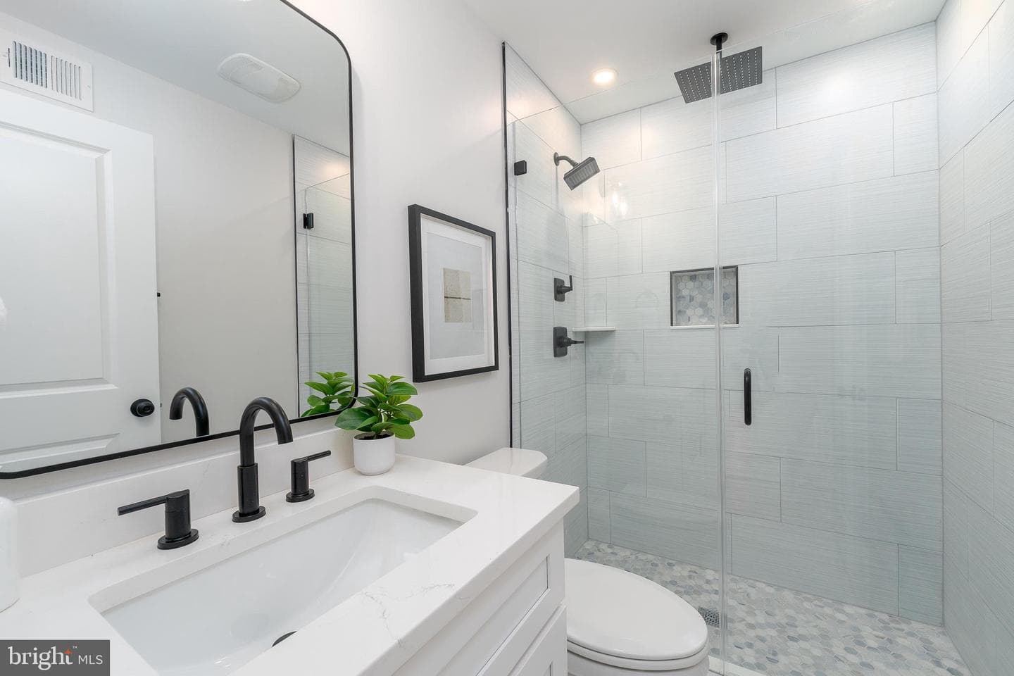 548 E Fort Avenue photo 24