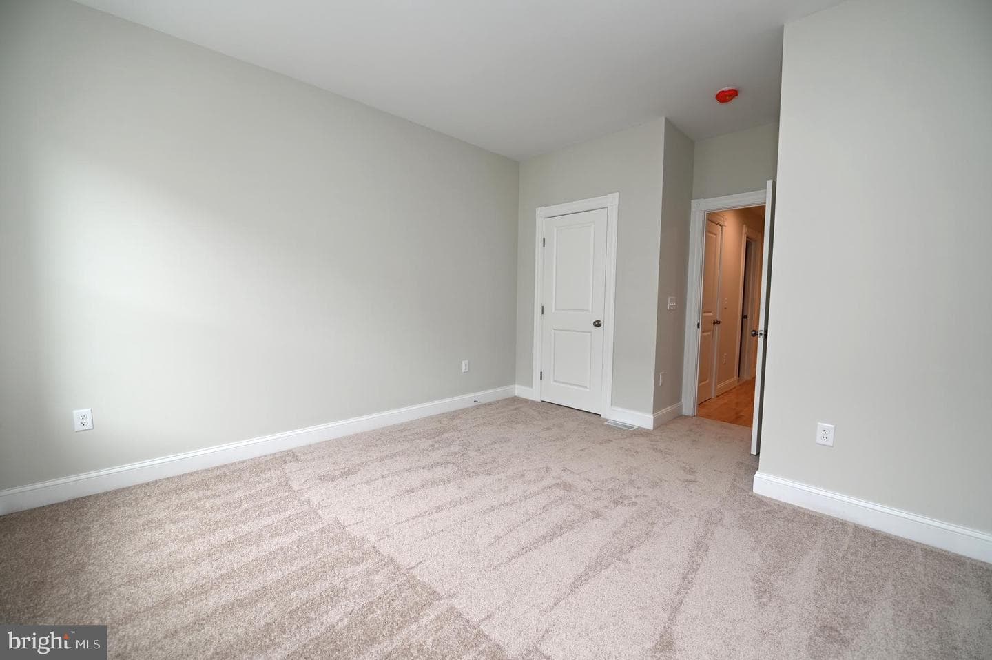 2237 E Biddle Street photo 42
