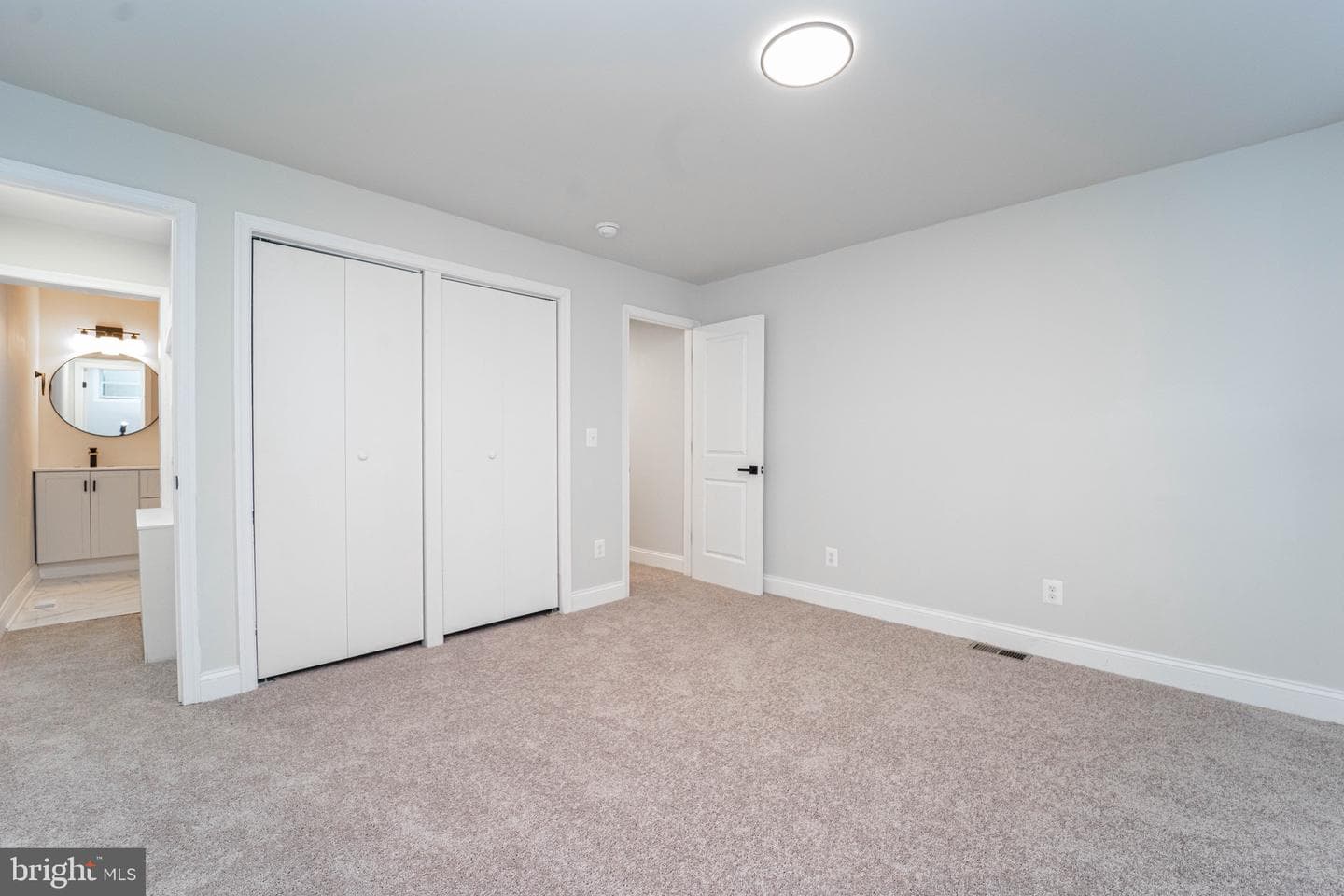 304 S Augusta Avenue photo 24