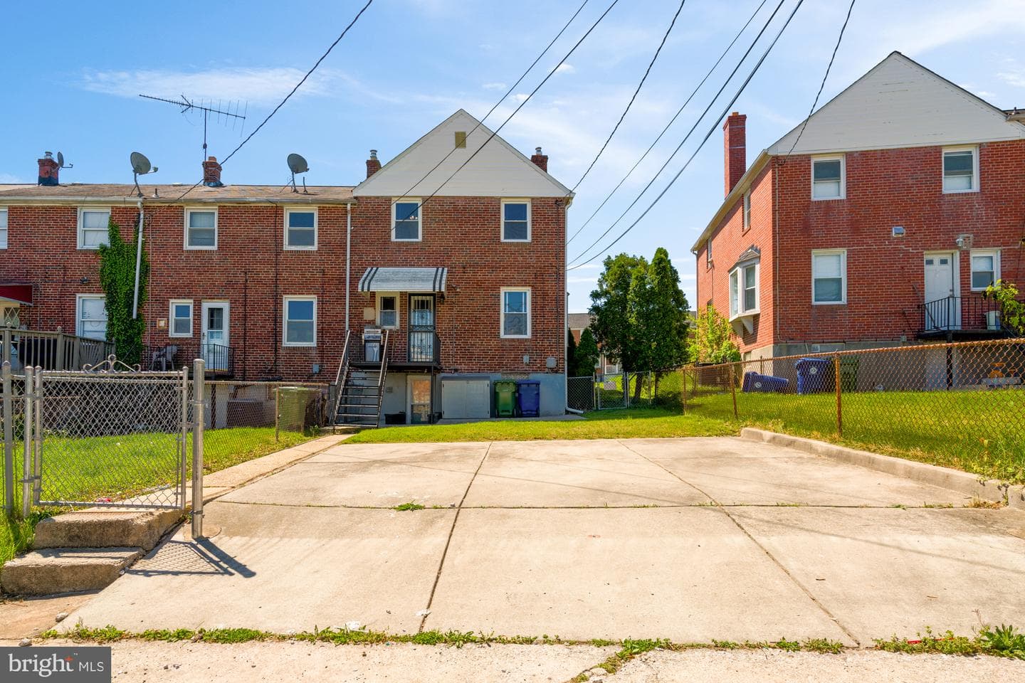 1220 Winston Avenue photo 42