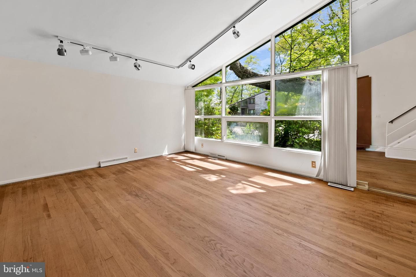6102 Westcliff Drive photo 9