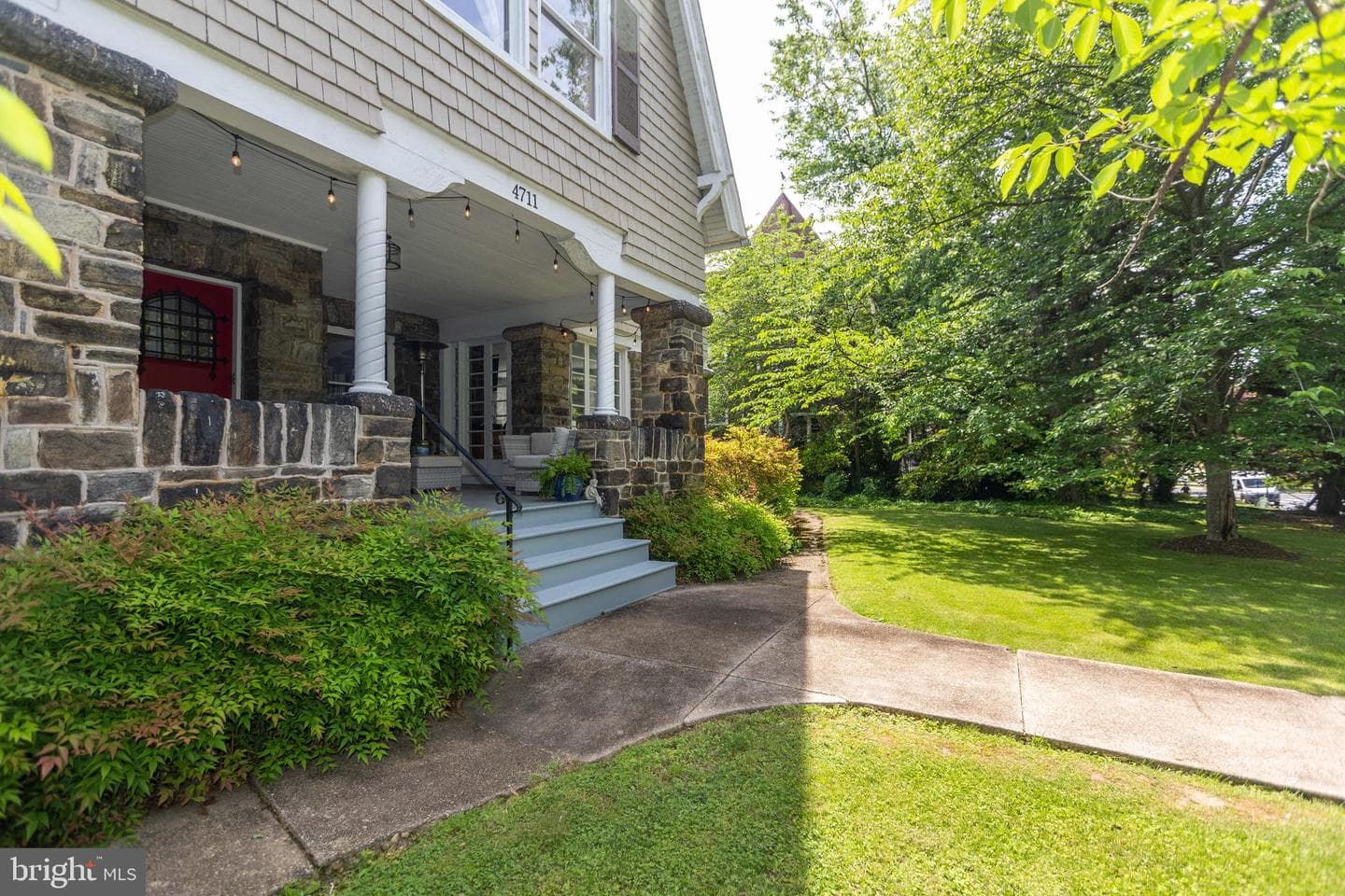 4711 Roland Avenue photo 3