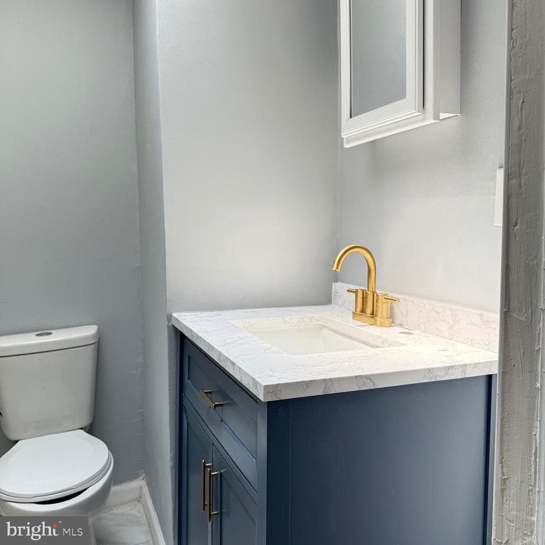 2526 W Franklin Street photo 13