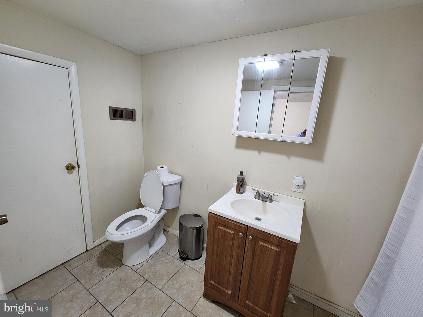 162 N Decker Avenue photo 14