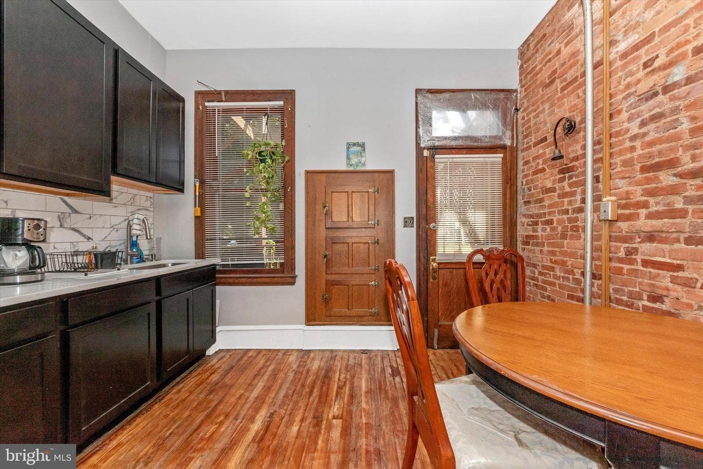 2411 Guilford Avenue photo 24