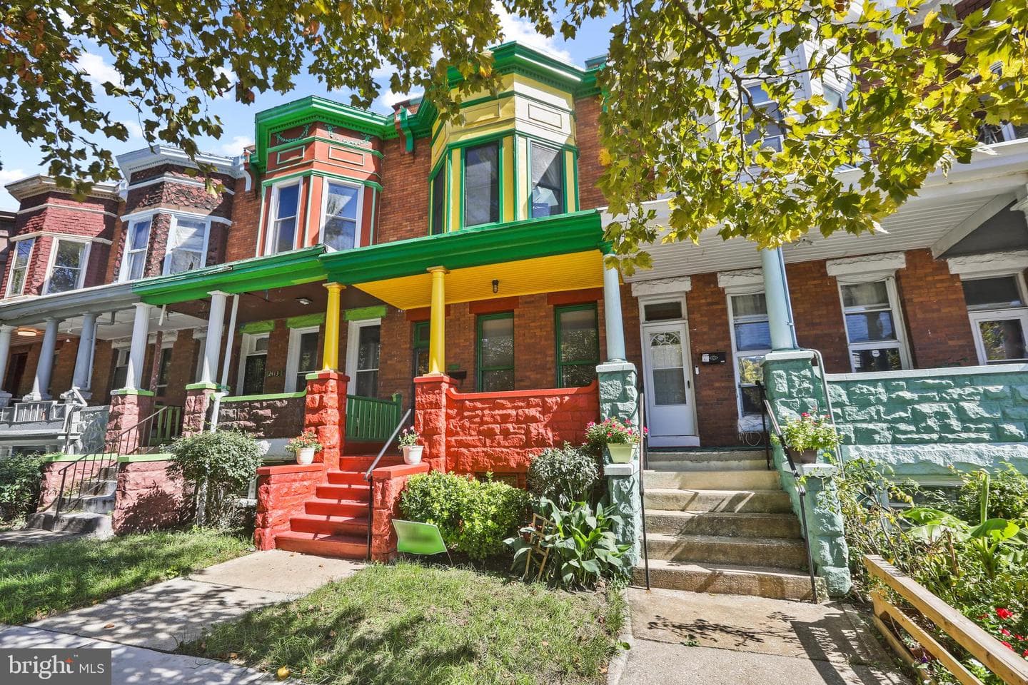 2411 Guilford Avenue photo 3