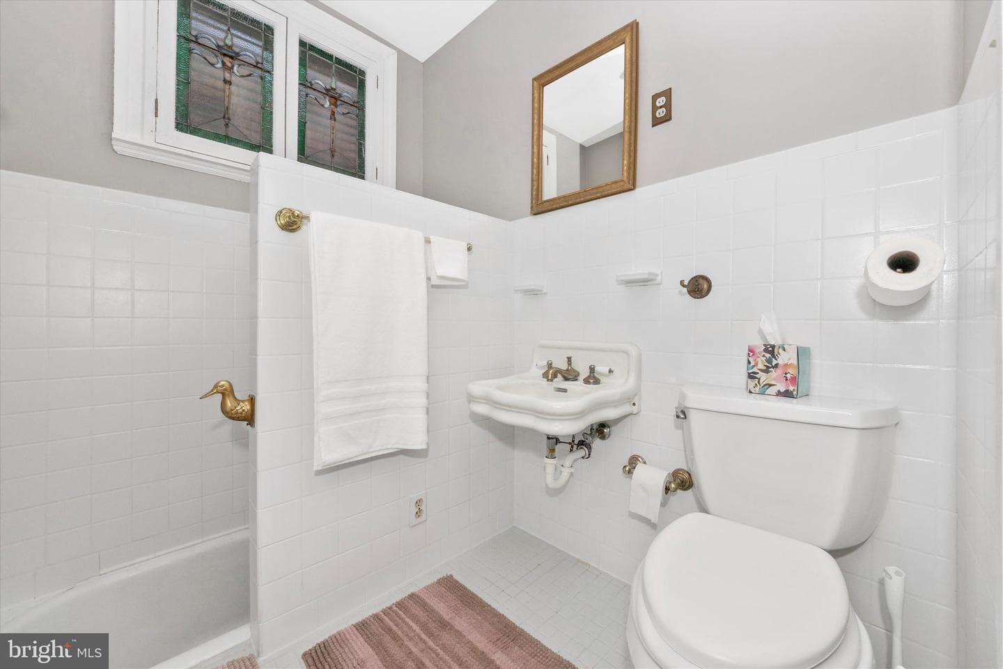 2411 Guilford Avenue photo 39