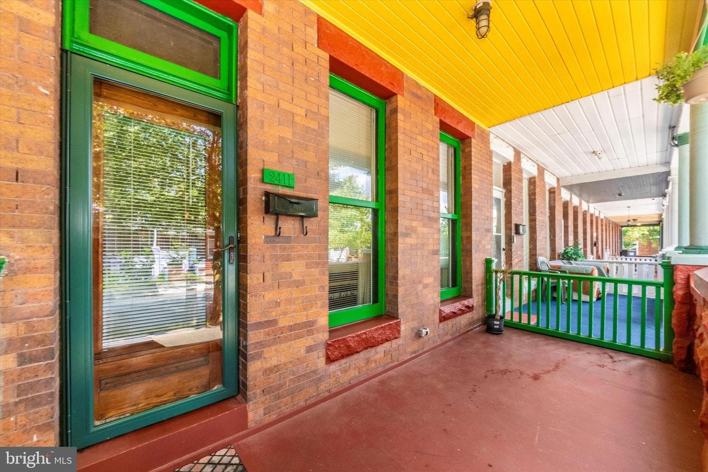 2411 Guilford Avenue photo 4