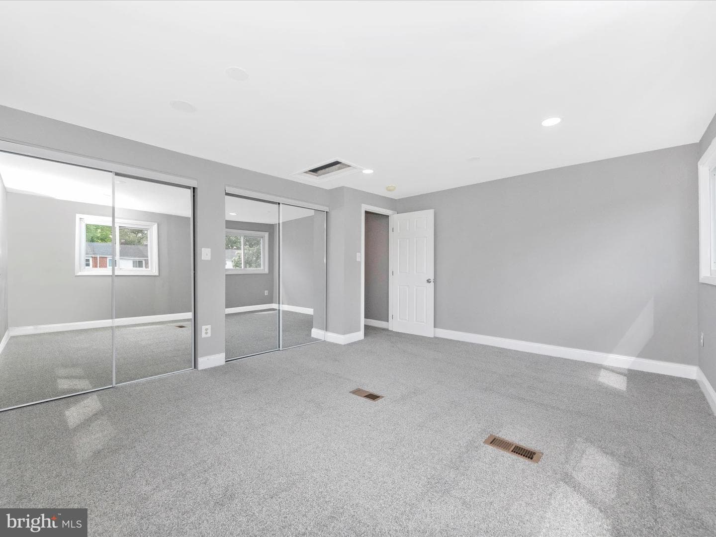 2100 Ashburton Street photo 22