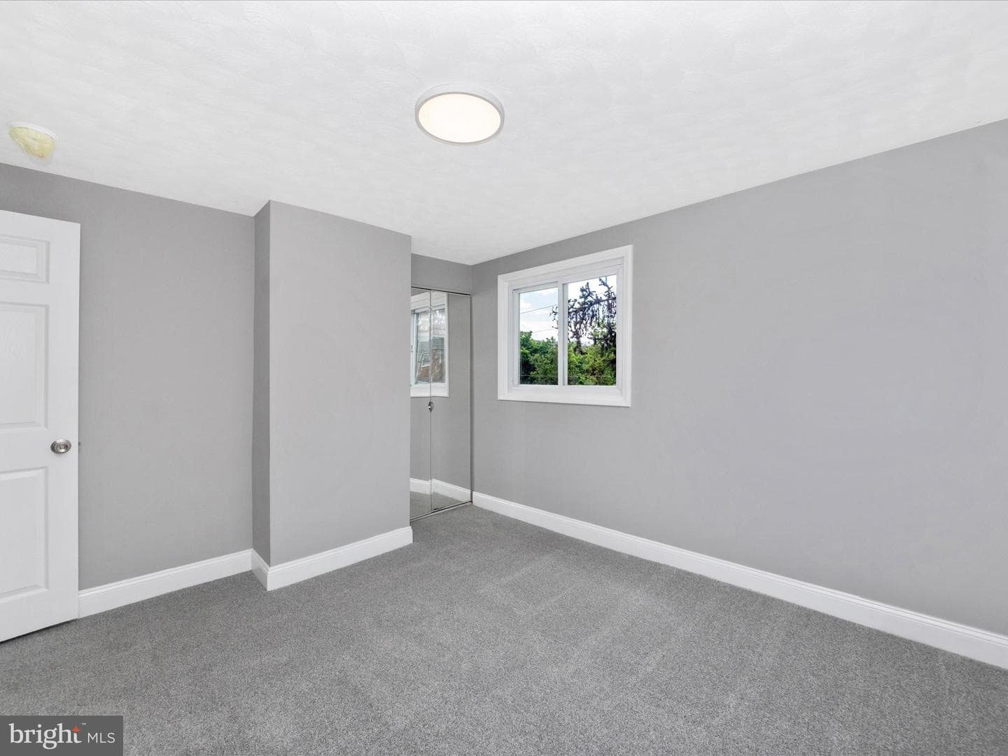 2100 Ashburton Street photo 25