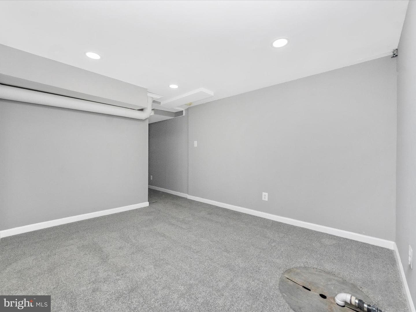 2100 Ashburton Street photo 33