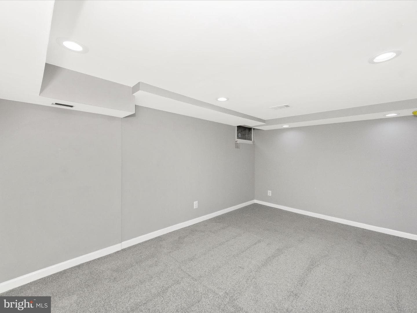 2100 Ashburton Street photo 37