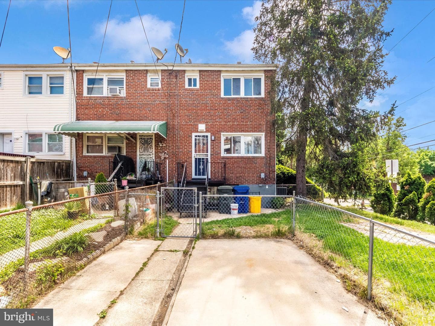 2100 Ashburton Street photo 45