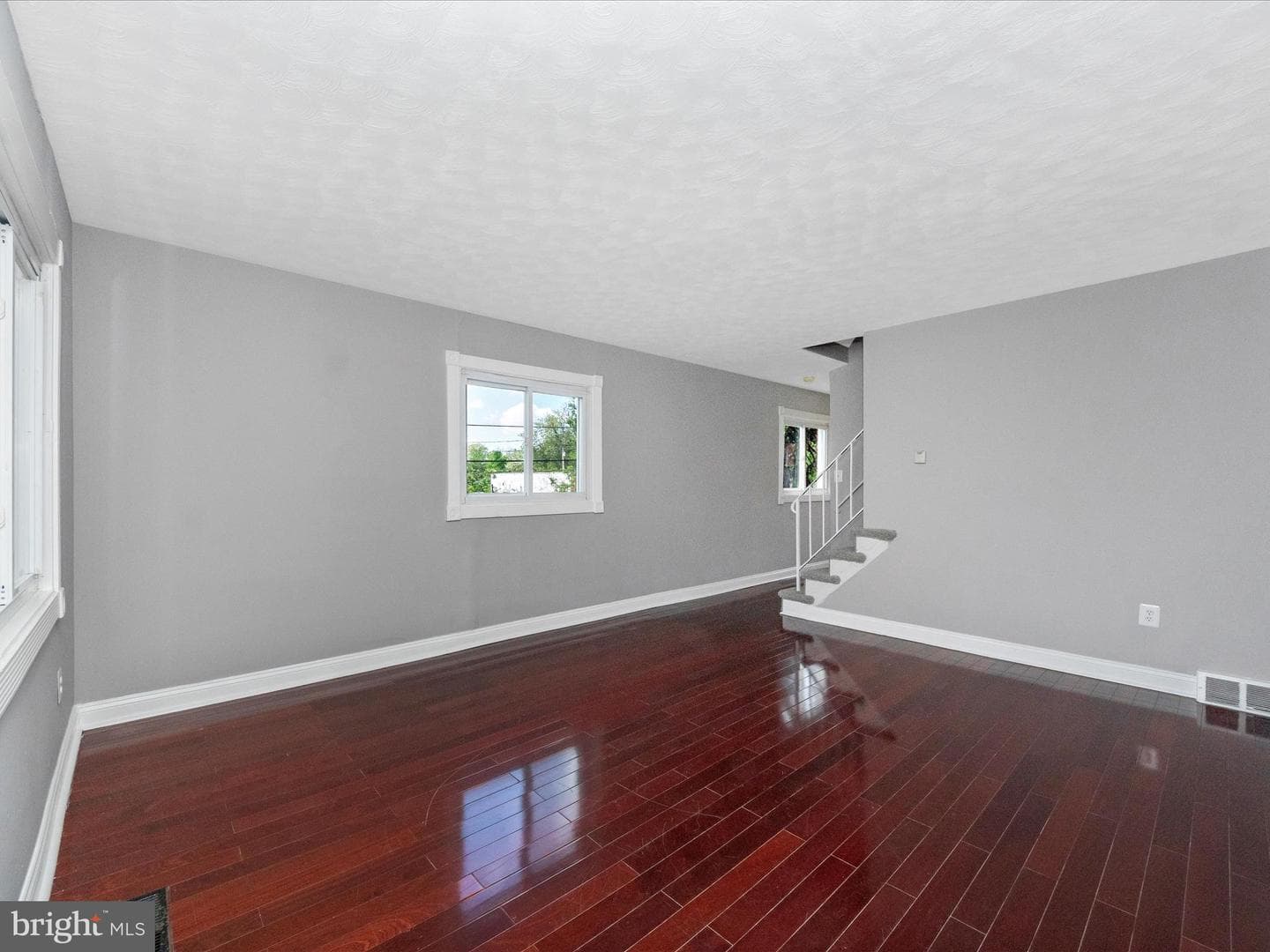 2100 Ashburton Street photo 5