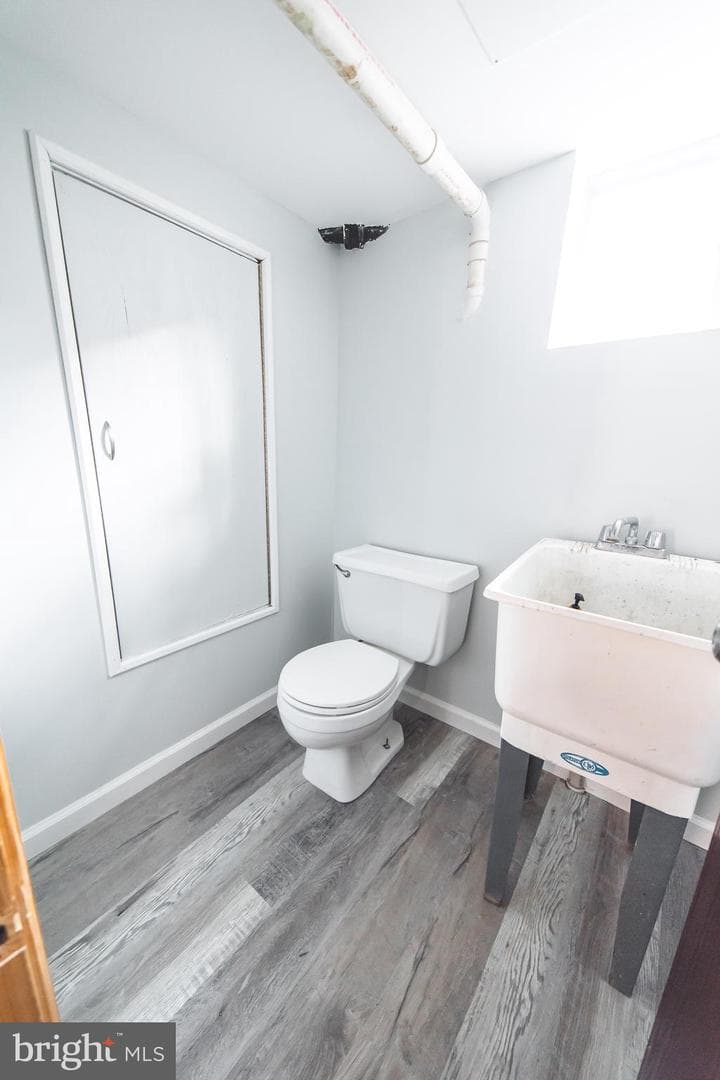 6419 Sefton Avenue photo 35