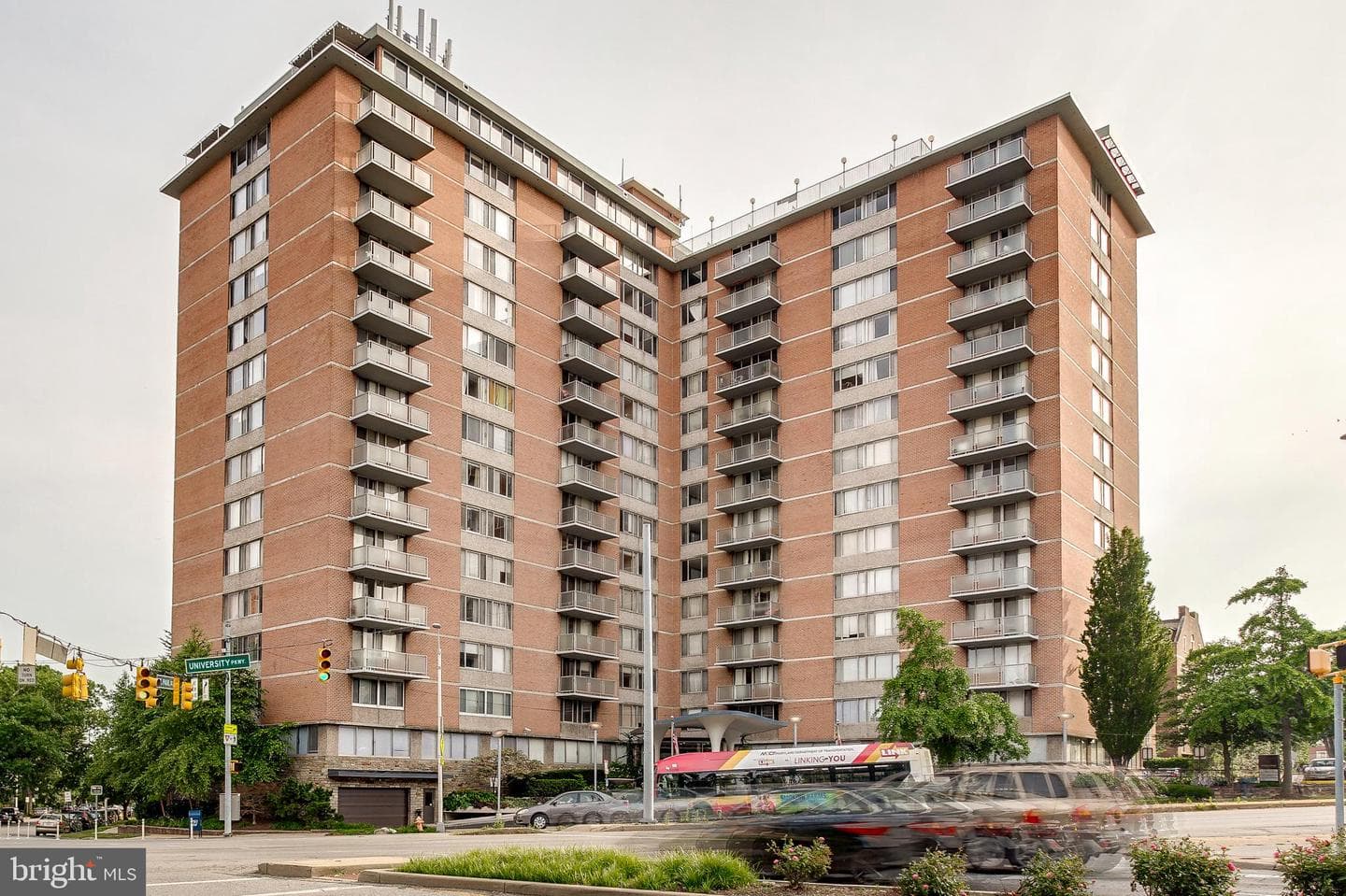 1 E University Parkway #1502 photo 1