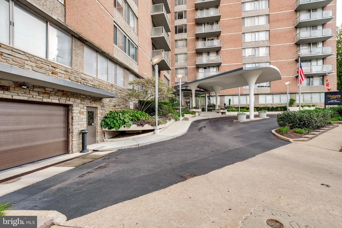 1 E University Parkway #1502 photo 12