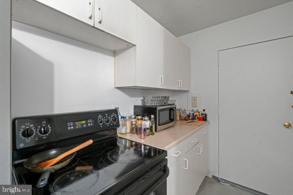 1 E University Parkway #1502 photo 17