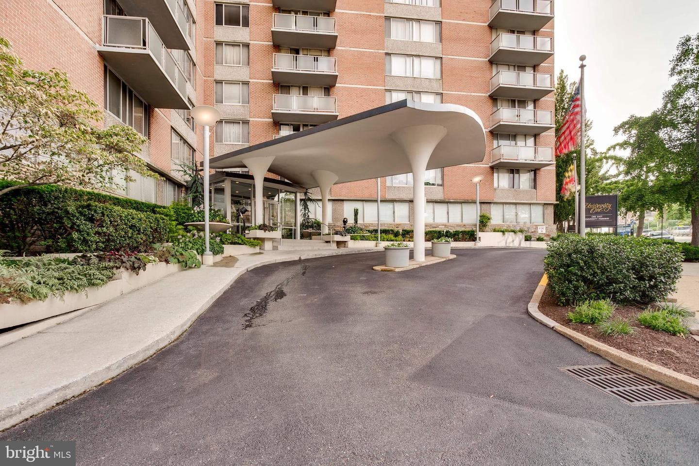 1 E University Parkway #1502 photo 2