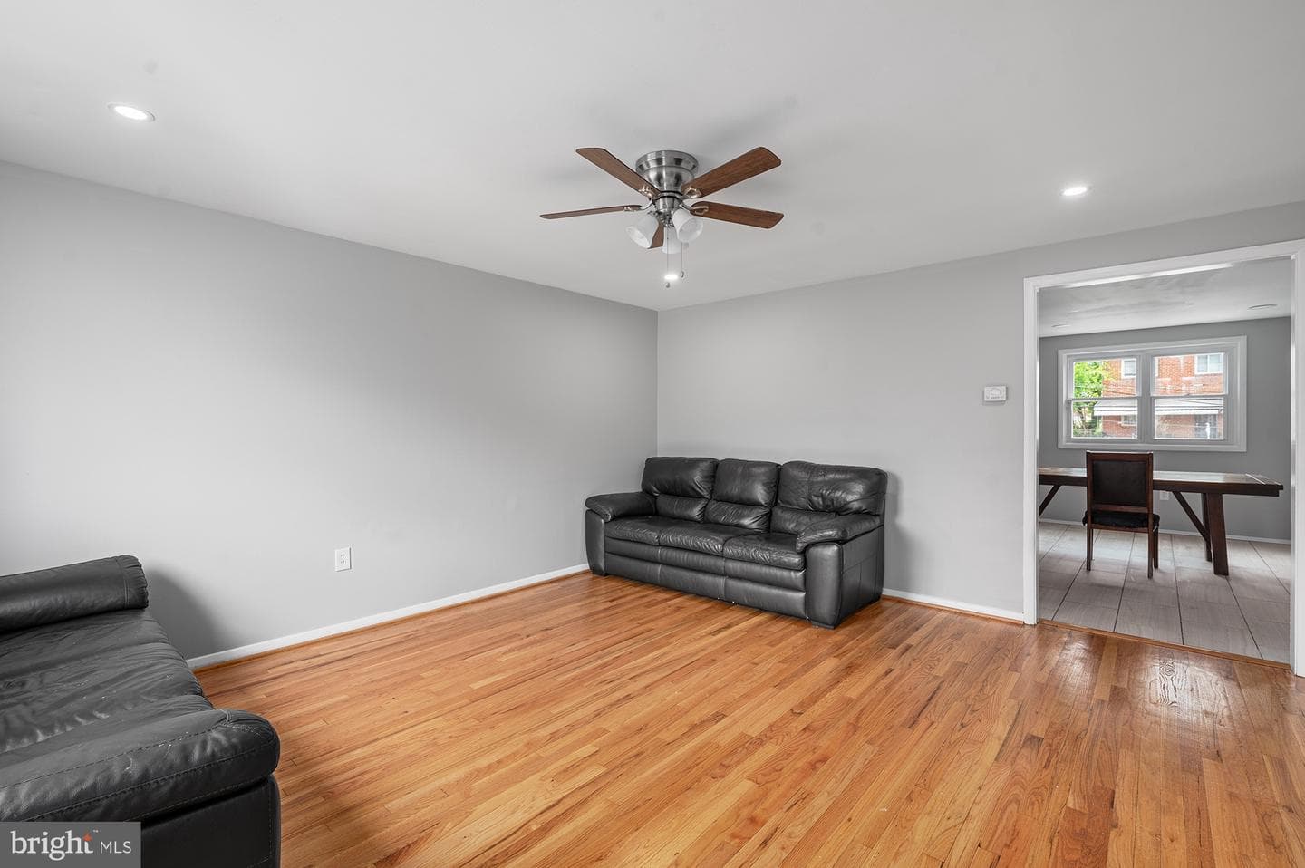 4829 Aberdeen Avenue photo 7