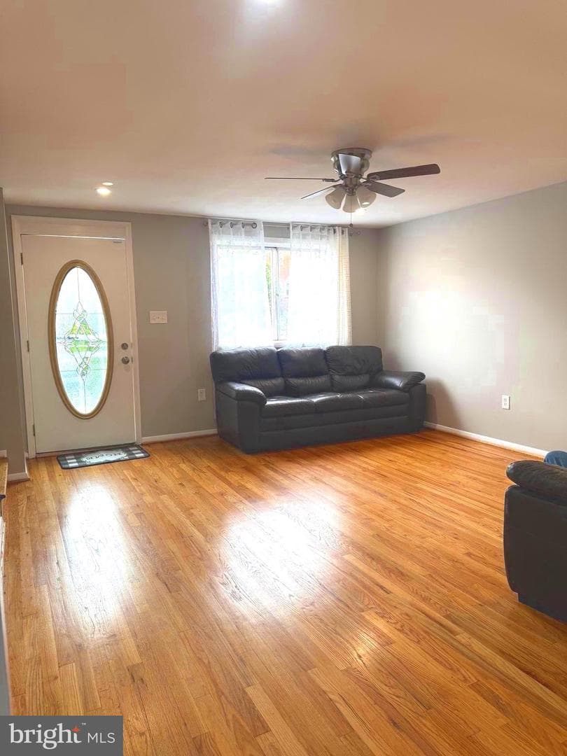 4829 Aberdeen Avenue photo 9