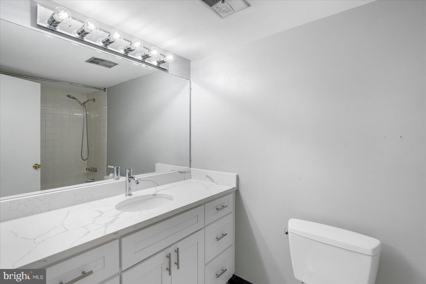 6317 Park Heights Avenue #616 photo 23