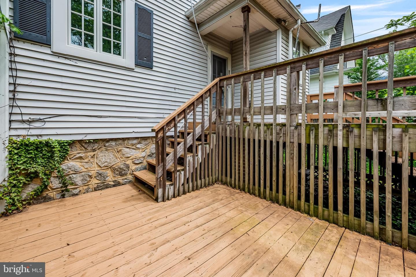 5616 Greenspring Avenue photo 29