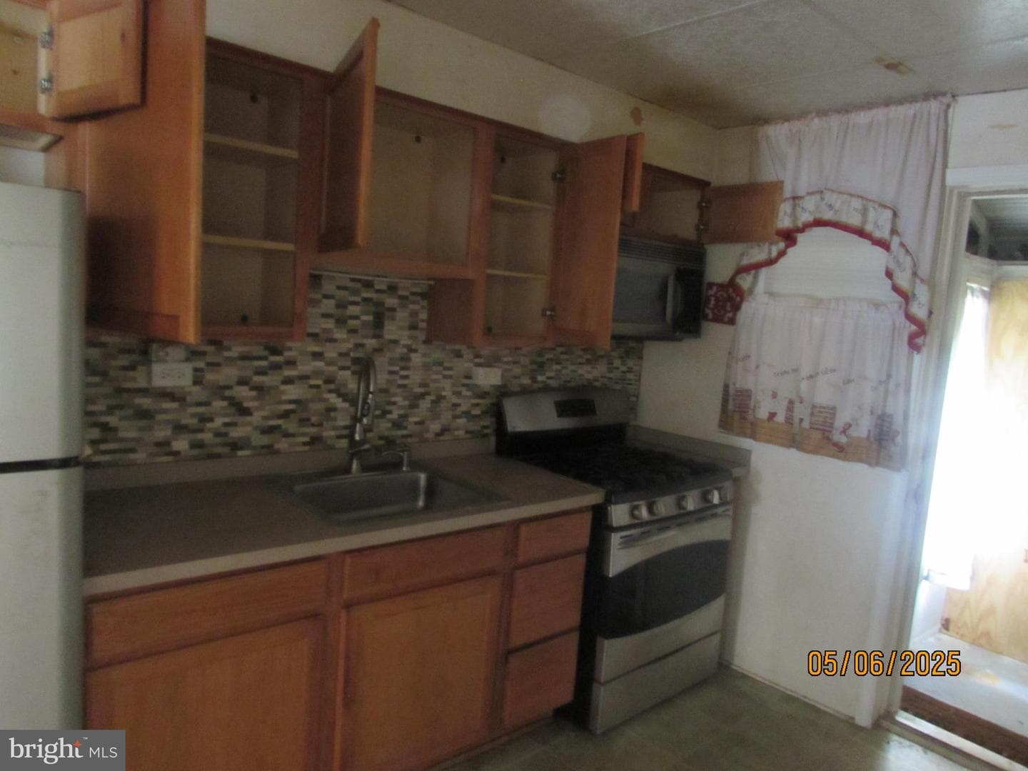 507 Allendale Street photo 10