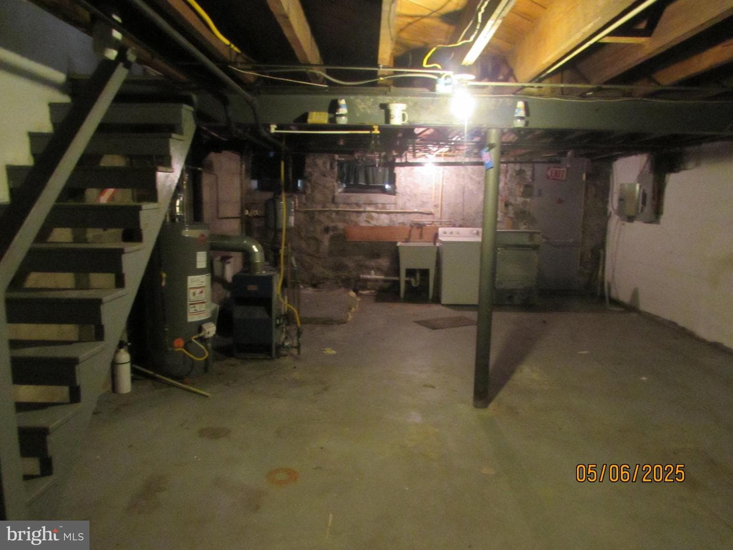 507 Allendale Street photo 34