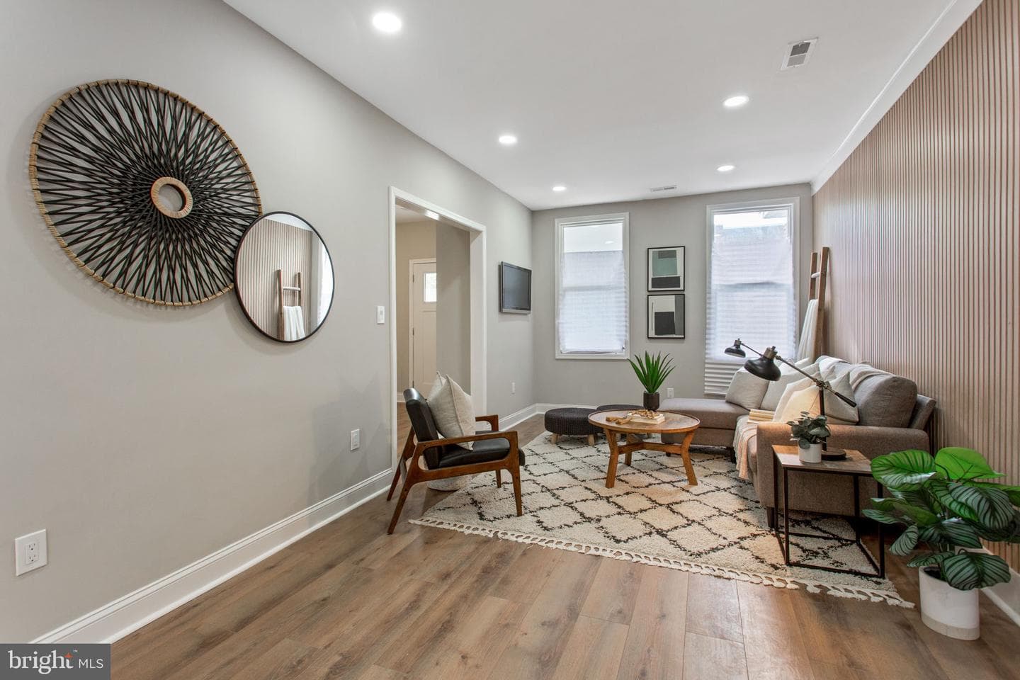 117 N Hilton Street photo 10