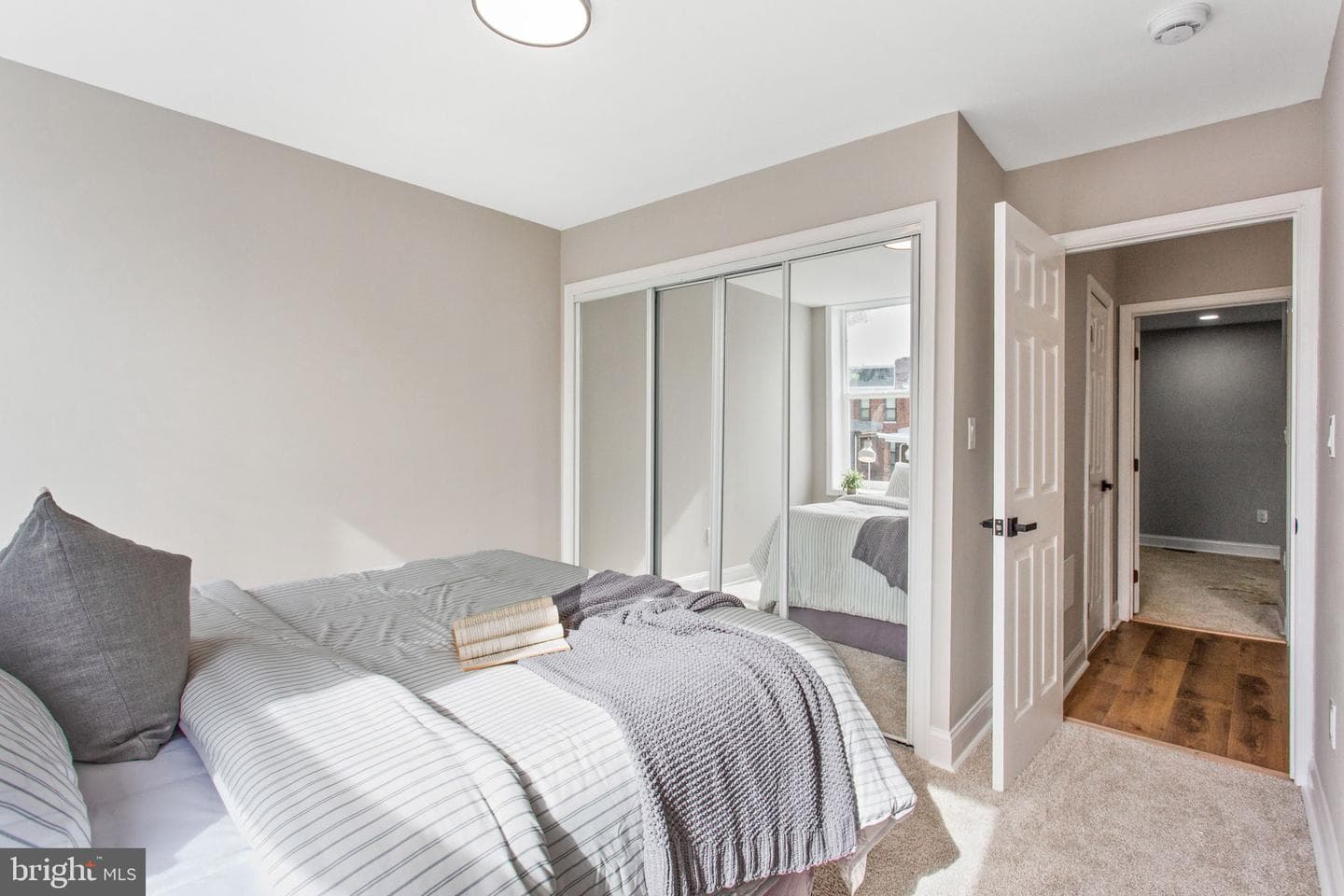 117 N Hilton Street photo 22