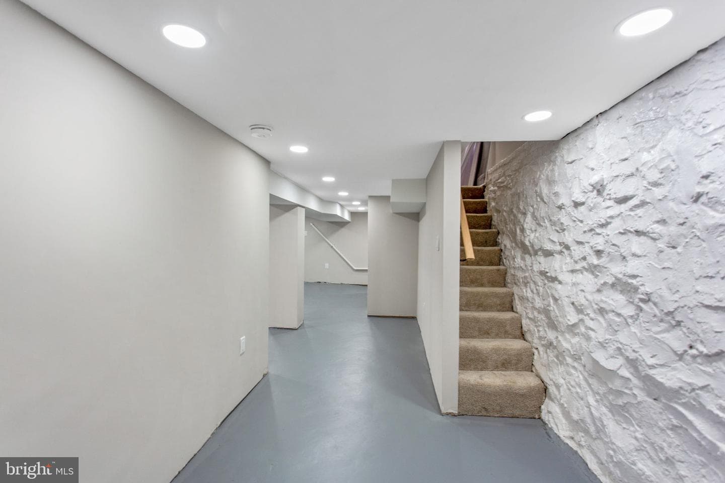 117 N Hilton Street photo 33